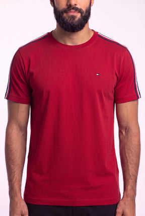 Camiseta TH Shoulder Stripe - Vermelha