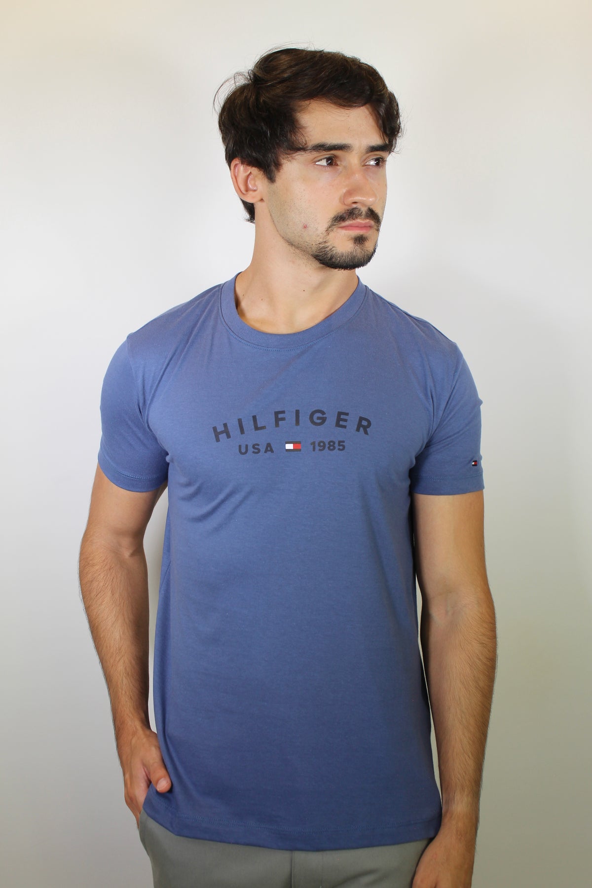 Camiseta TH College Style Est. 1985 Logo - Azul Acero