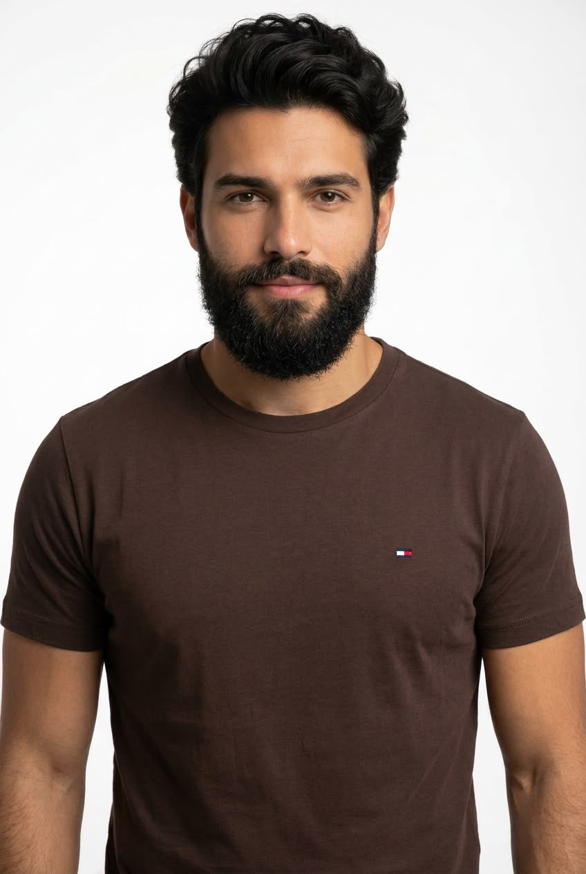 Camiseta TH Masculina Classic Nape - Marrom