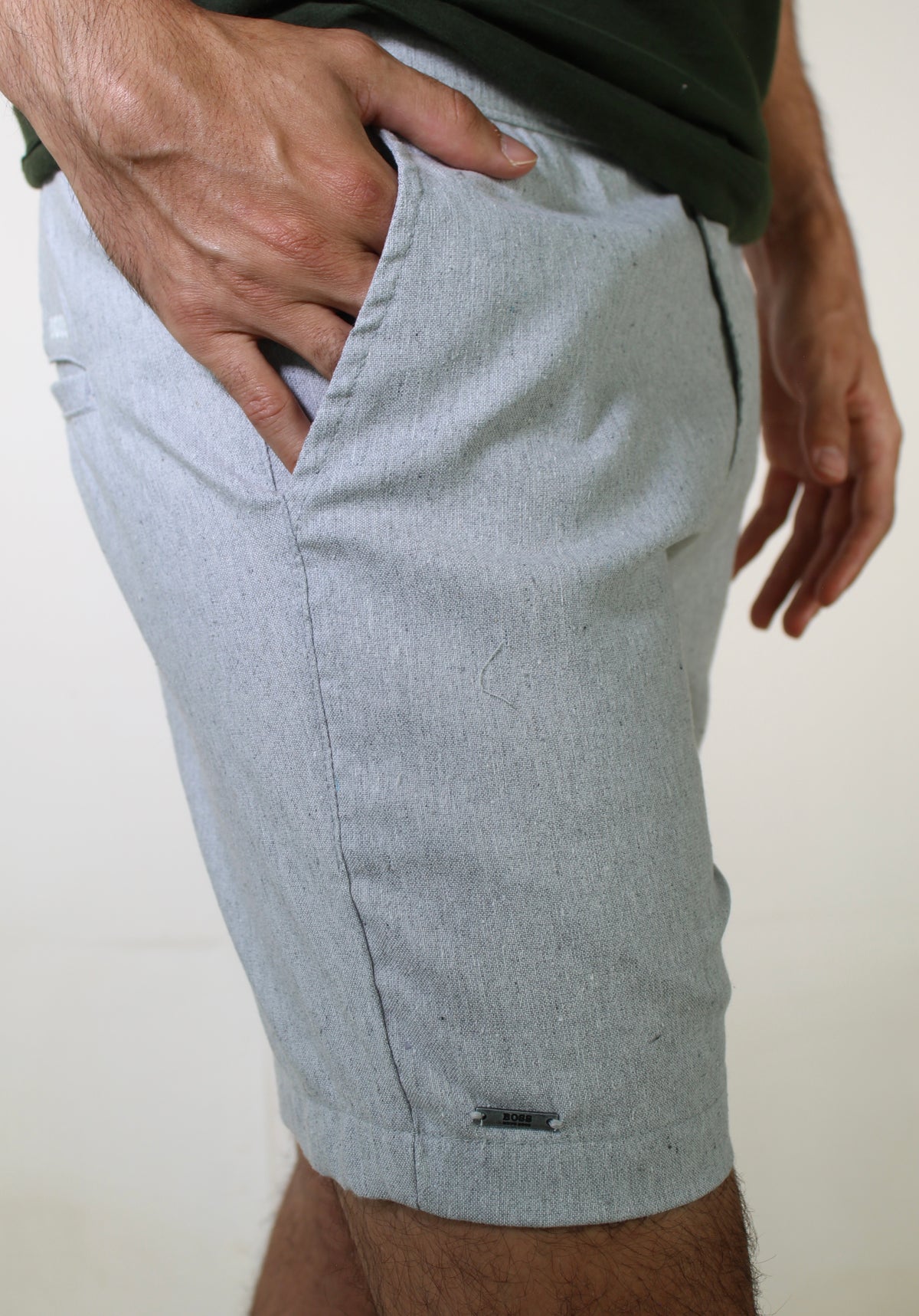 Bermuda em Linho Boss - Cinza