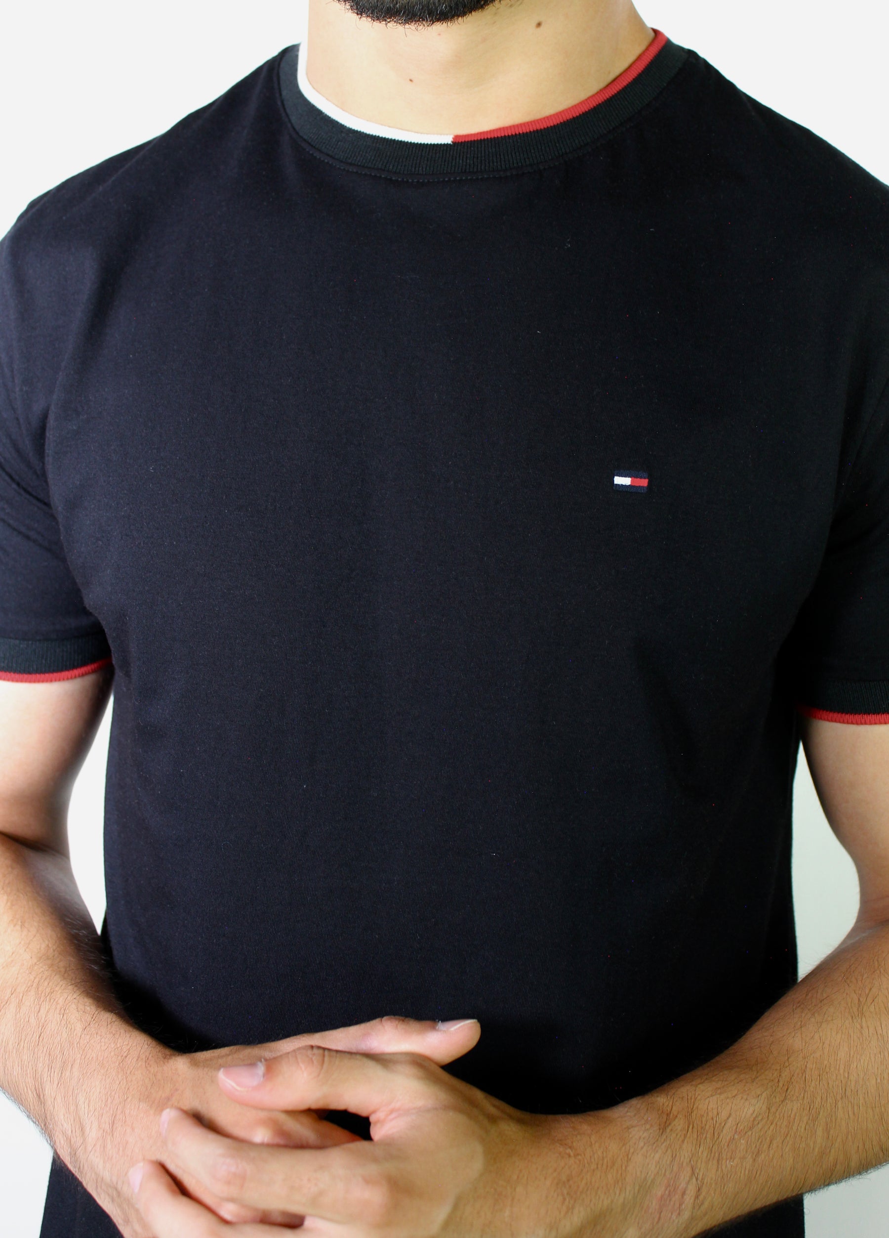 Camiseta TH Edge Detail - Preta