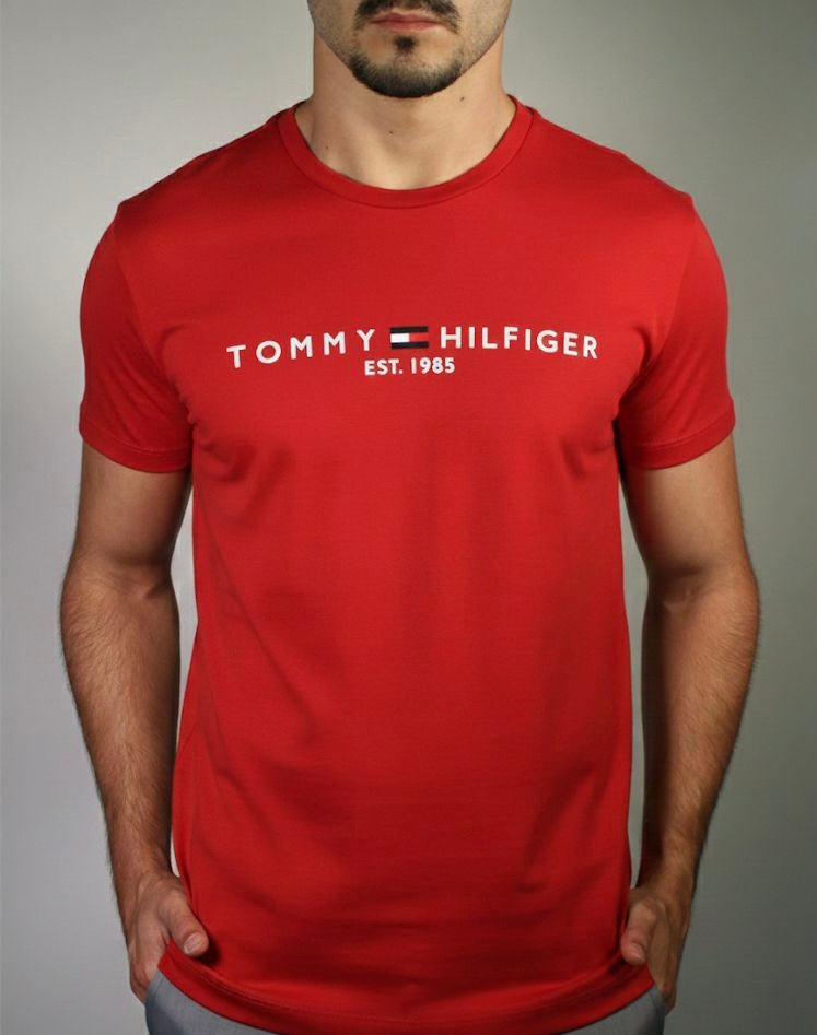 Camiseta TH Est. 1985 - Vermelha