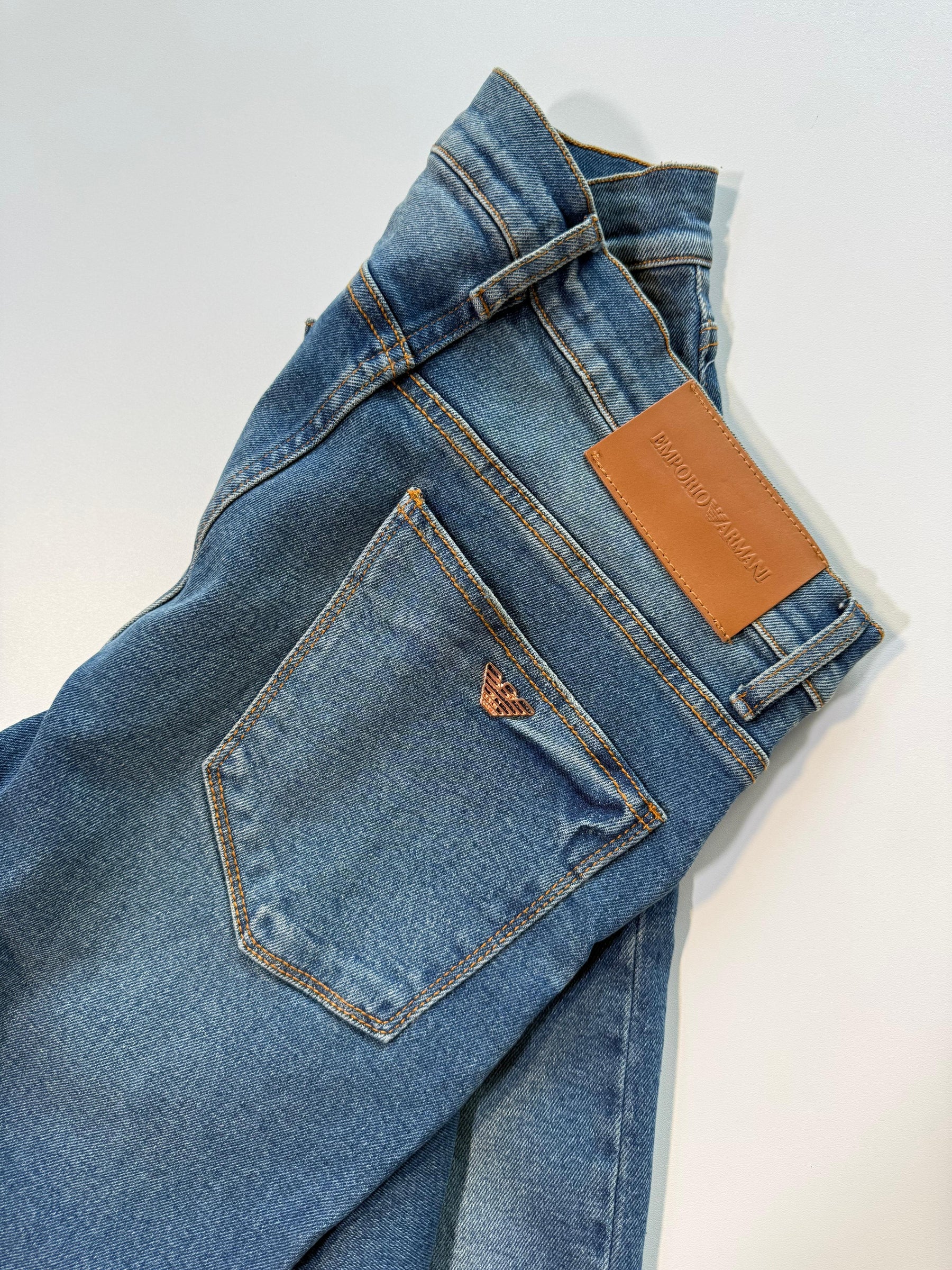Calça Jeans EA - Essential Mid Wash