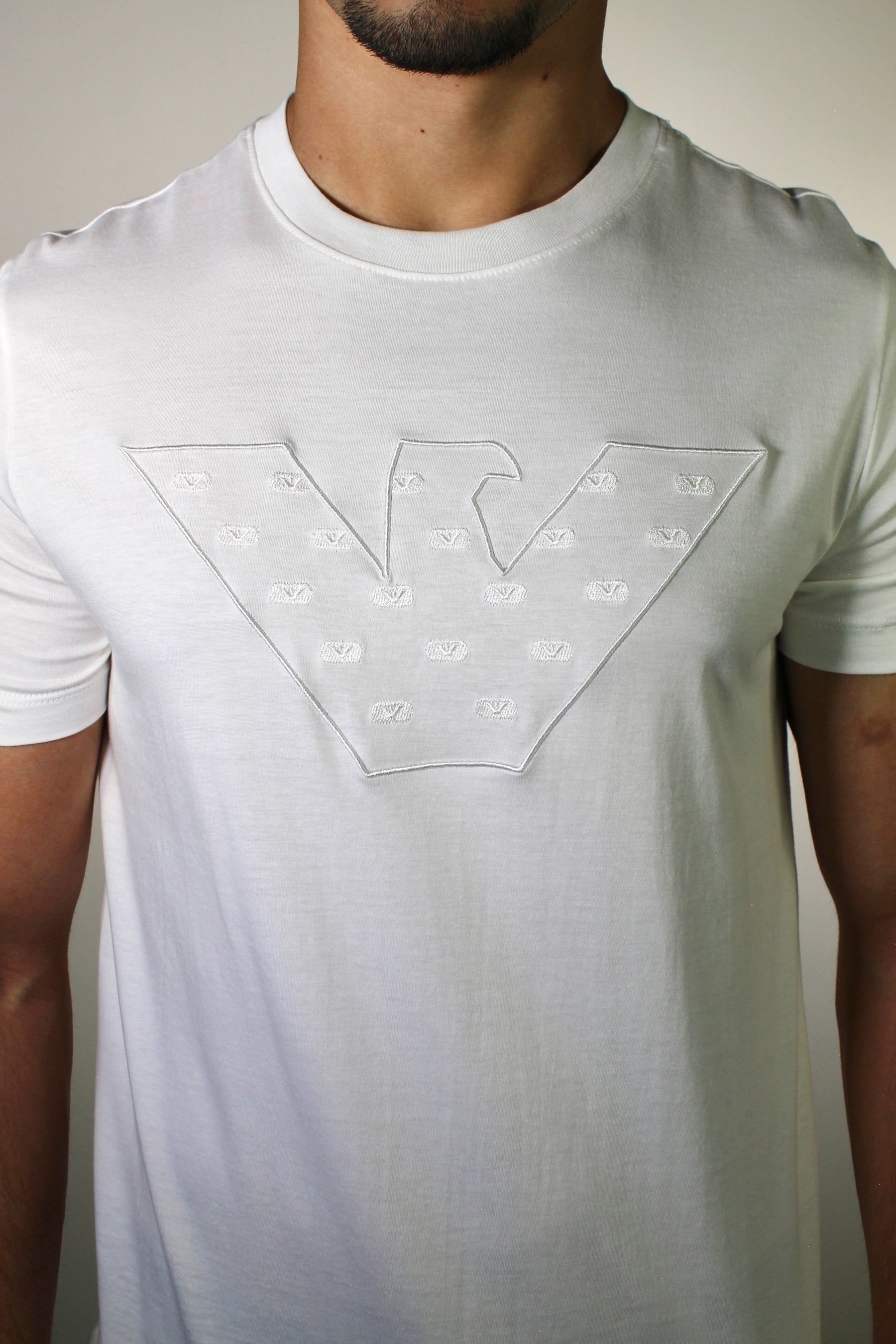 Camiseta EA Eagle Relief - Branca