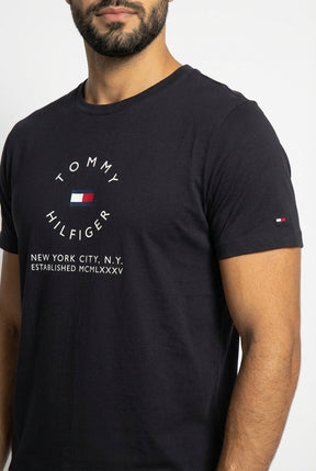 Camiseta TH Circle Style NYC - Preta