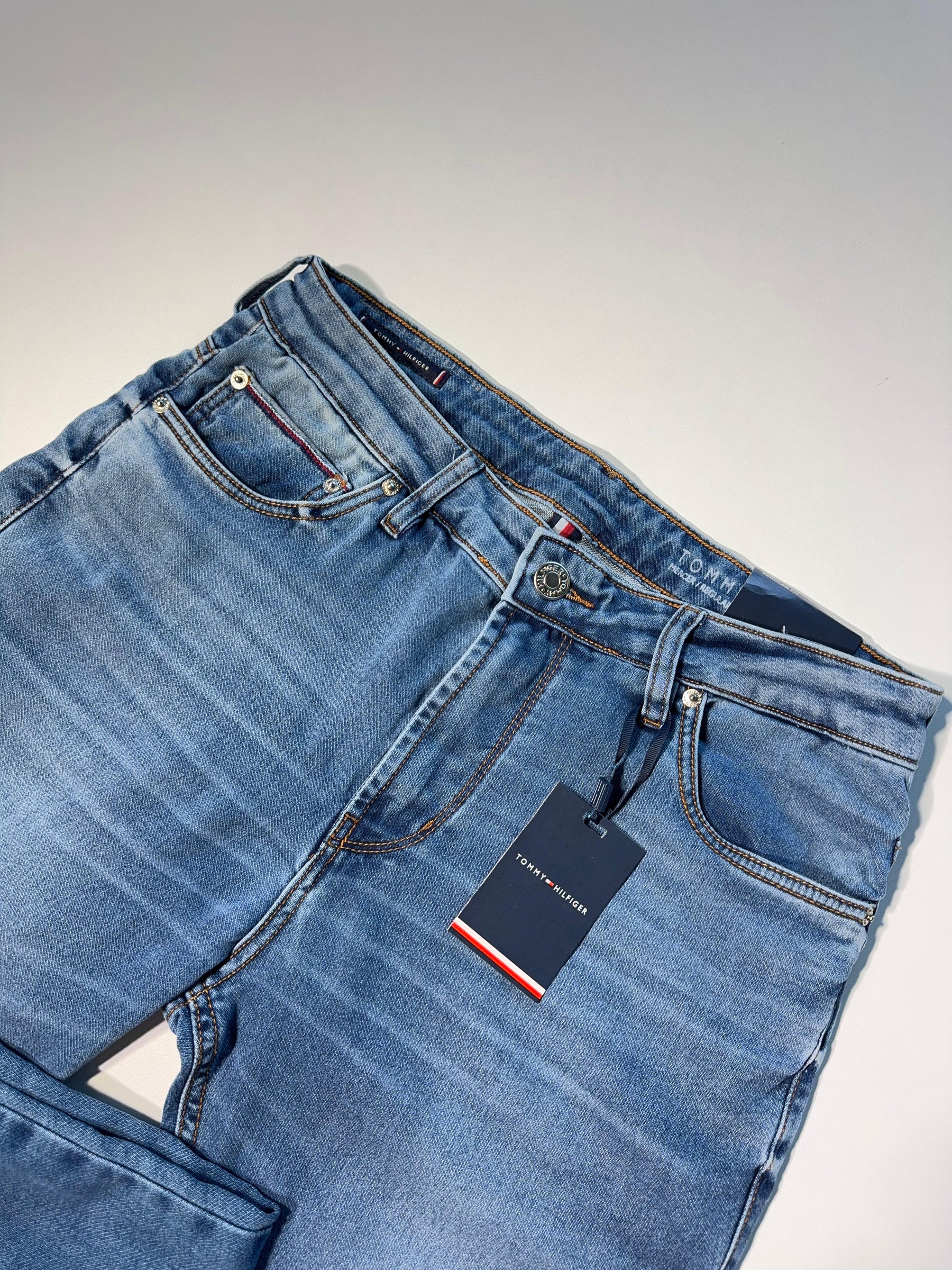 Calça Jeans TH Mercer - Regular Fit Light Denim Pesponto