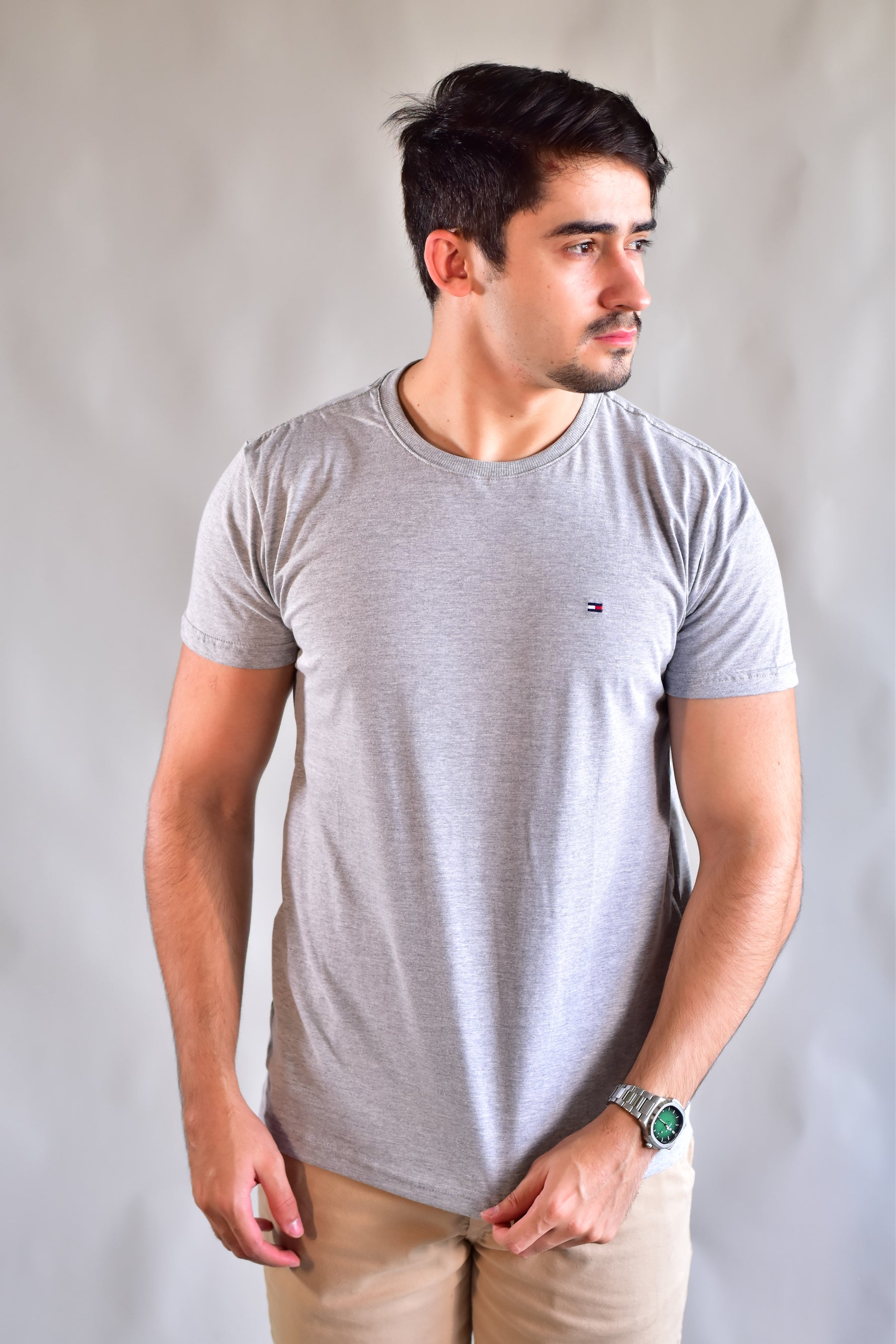 Camiseta TH Masculina Classic Nape - Cinza