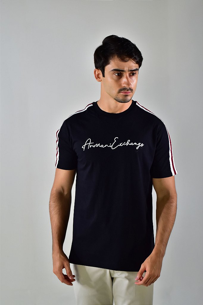 Camiseta AX Stripes Cursive Logo - Preto