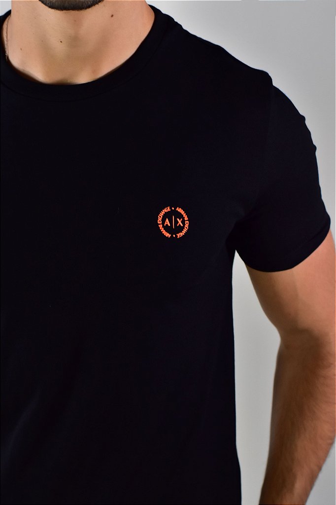 Camiseta AX Round Orange Logo - Preta
