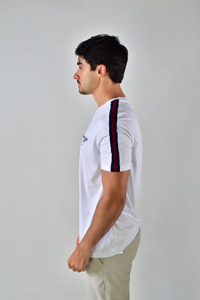 Camiseta AX Stripes Cursive Logo - Branca
