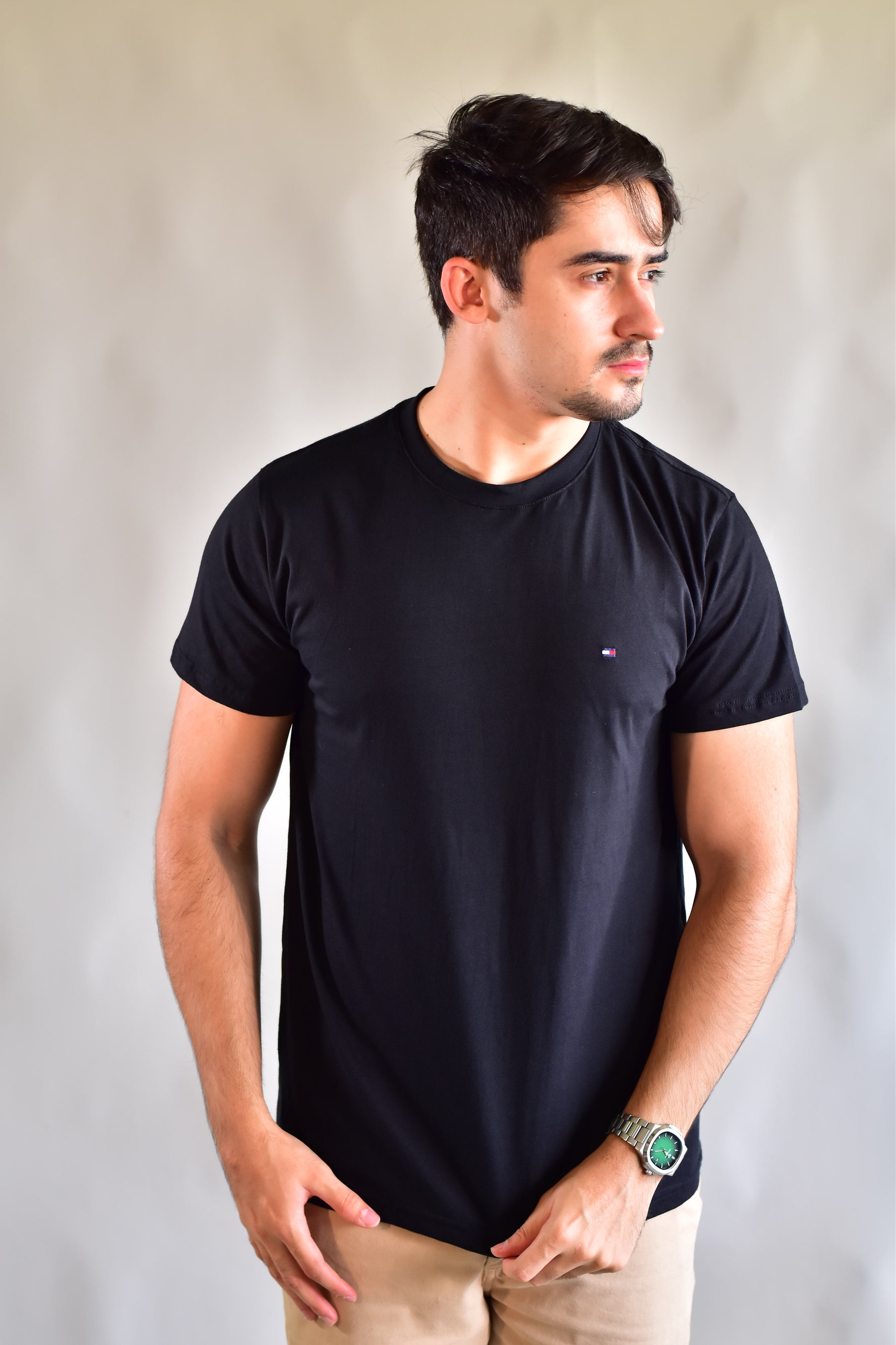 Camiseta TH Masculina Classic Nape - Preta