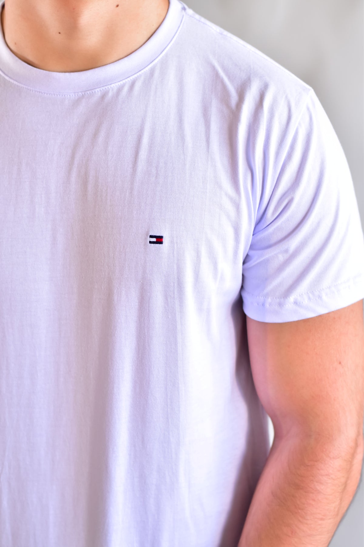 Camiseta TH Masculina Classic Nape - Branca